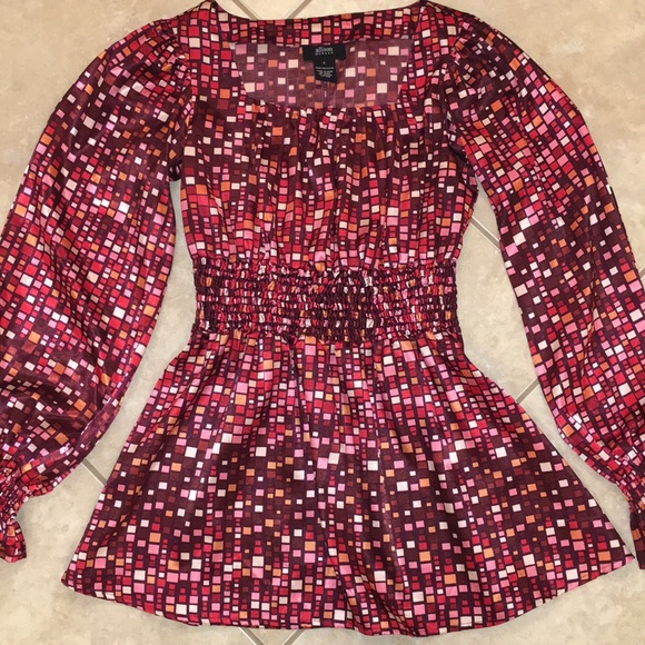 Blouse - Picture 2 of 7